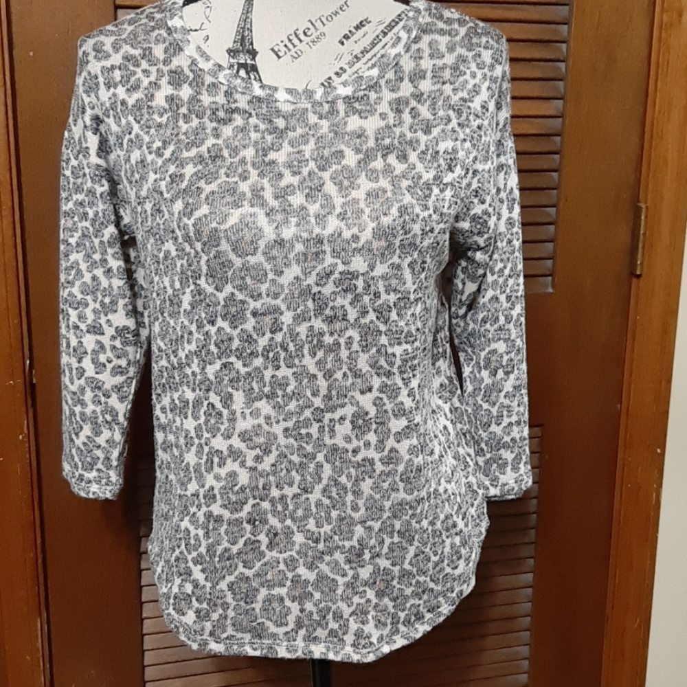🍁Hi-Lo Cheetah Pullover Sweater